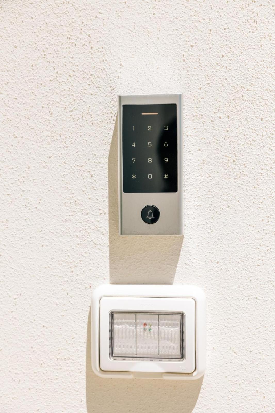ホテル Dimora Stune オストゥーニ エクステリア 写真